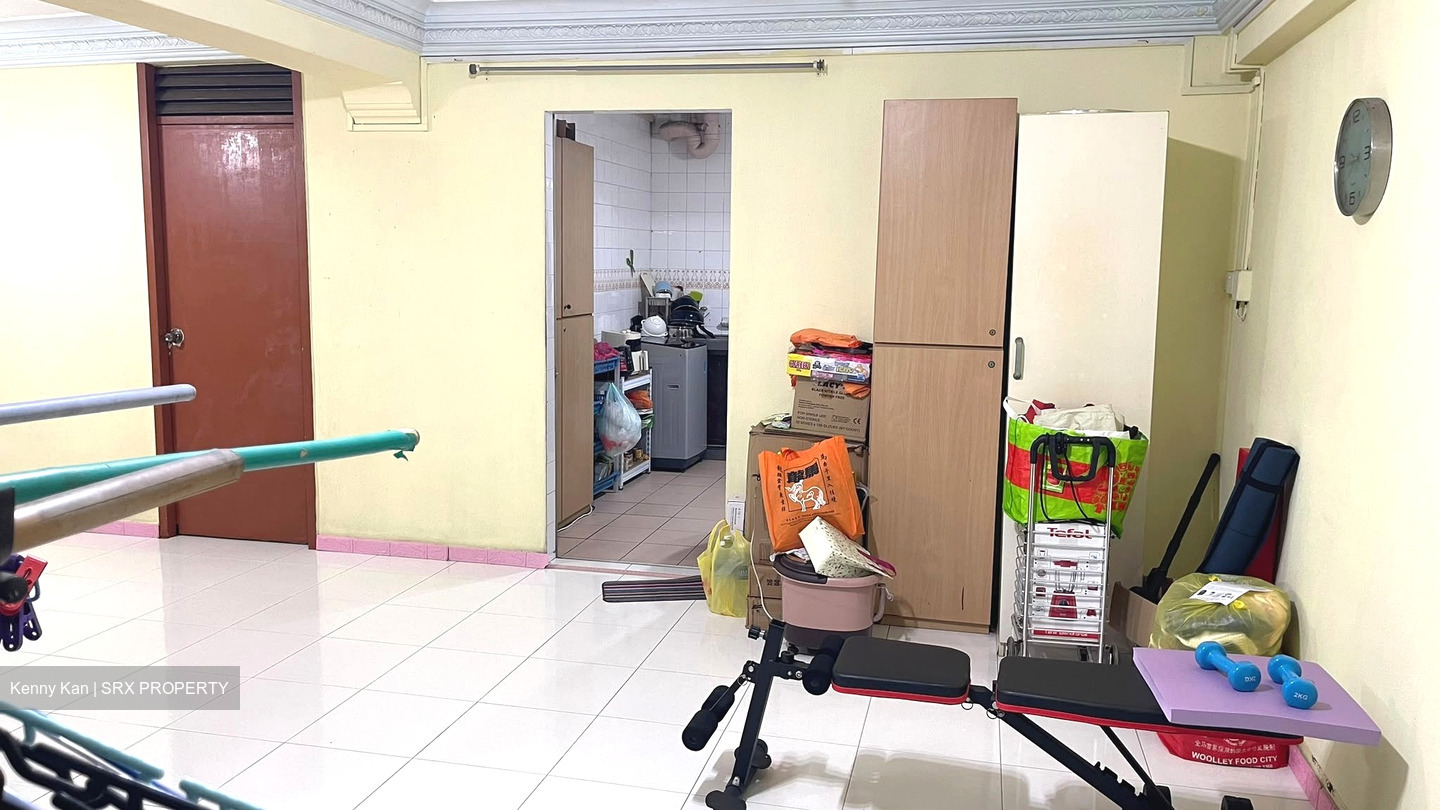 Blk 825 Jurong West Street 81 (Jurong West), HDB 5 Rooms #595898651